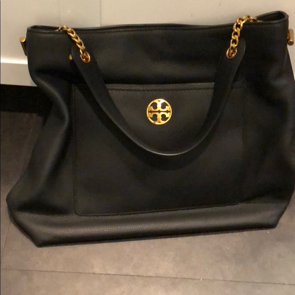 Tory Burch Chelsea Chain Hobo